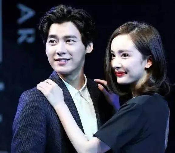 杨幂与李易峰剧组，幕后英雄与荧幕情侣的碰撞