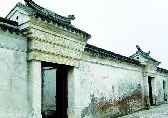 名牌衣服图案介绍，时尚与文化的完美结合