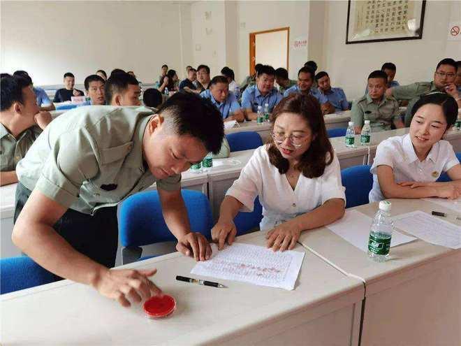士官待遇是什么，深度解析与探讨
