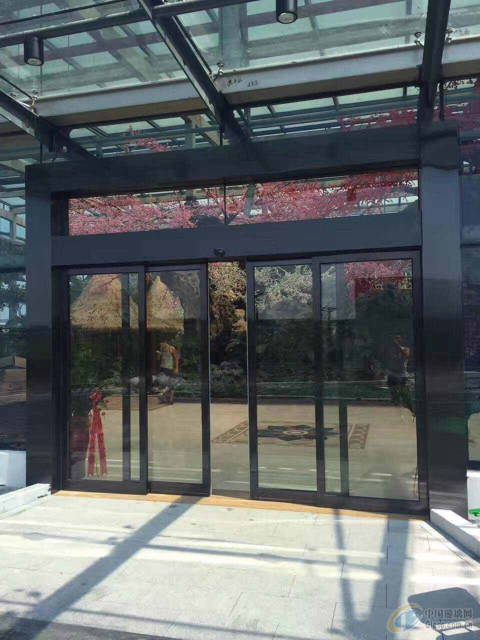 自动门与感应门的区别