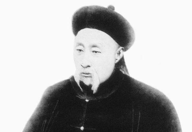 一本书读懂清朝，历史长河中那段辉煌与沧桑的岁月