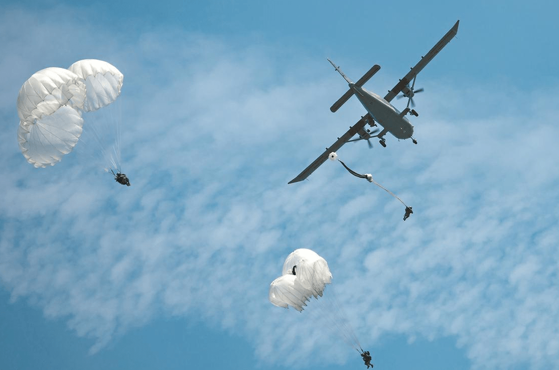 退役伞兵空降车的重生与转型