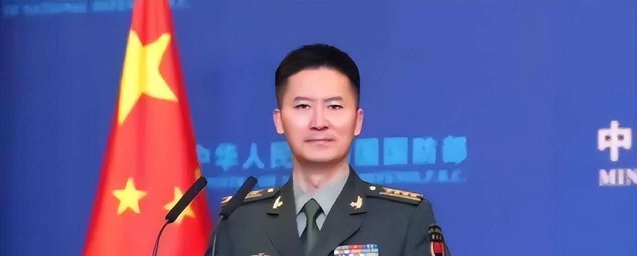 跳伞兵的故事，勇气、荣耀与牺牲的壮丽篇章