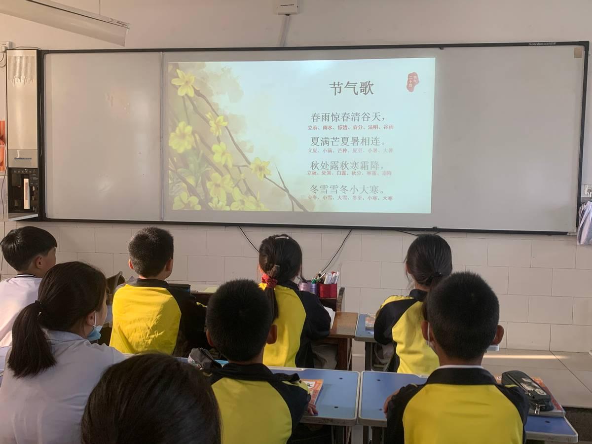 初中古诗文一本全，传承古代智慧的精华