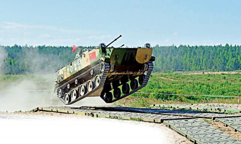中国新型ZBD-05伞兵战车，重塑现代战场的力量象征