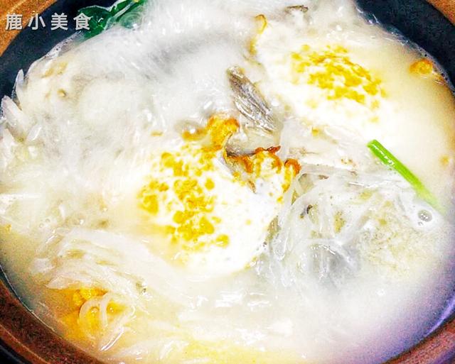 鲫鱼蛋花汤，一道美味佳肴与健康的完美结合