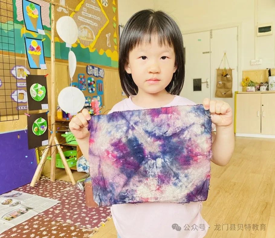 幼儿园小班美术游戏，探索色彩与创意的乐园