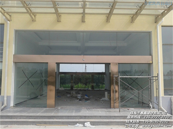 佛山自动门，现代建筑的优雅之选