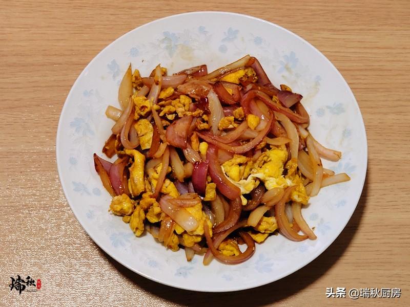 洋葱蛋花汤，一道家常美食的魅力与故事