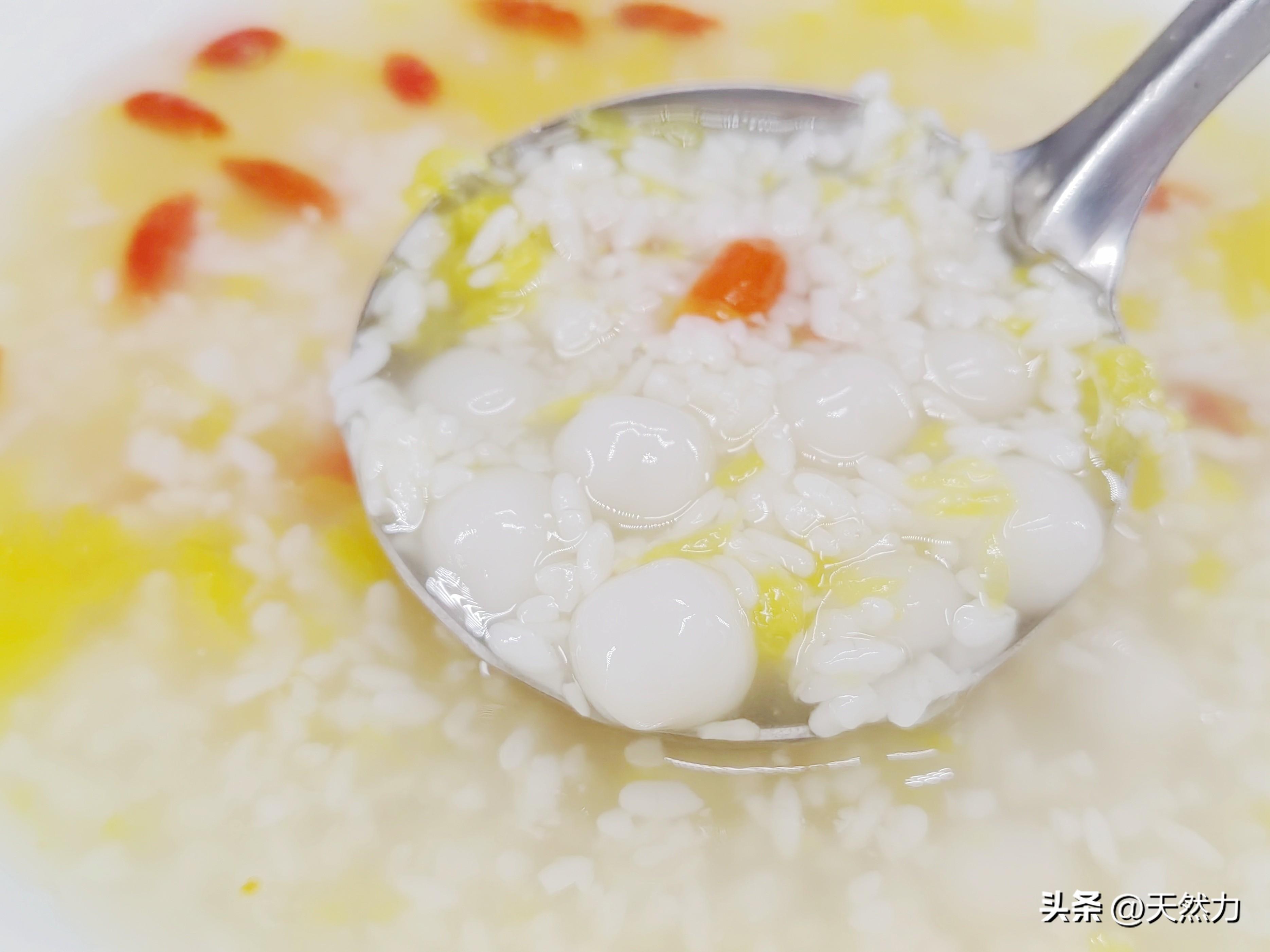 酒酿蛋花圆子羹，传统美食的魅力与现代演绎